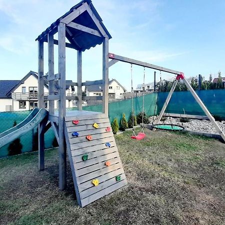 Monti Lägenhet Mosty Exteriör bild